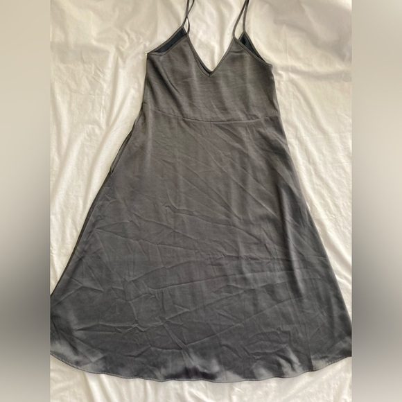 Anthropologie Daily Practice Satin Midi Dress Size Small Gray - Picture 3 of 6